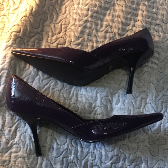 Purple pointy toe & heel shoes - Picture 2 of 8